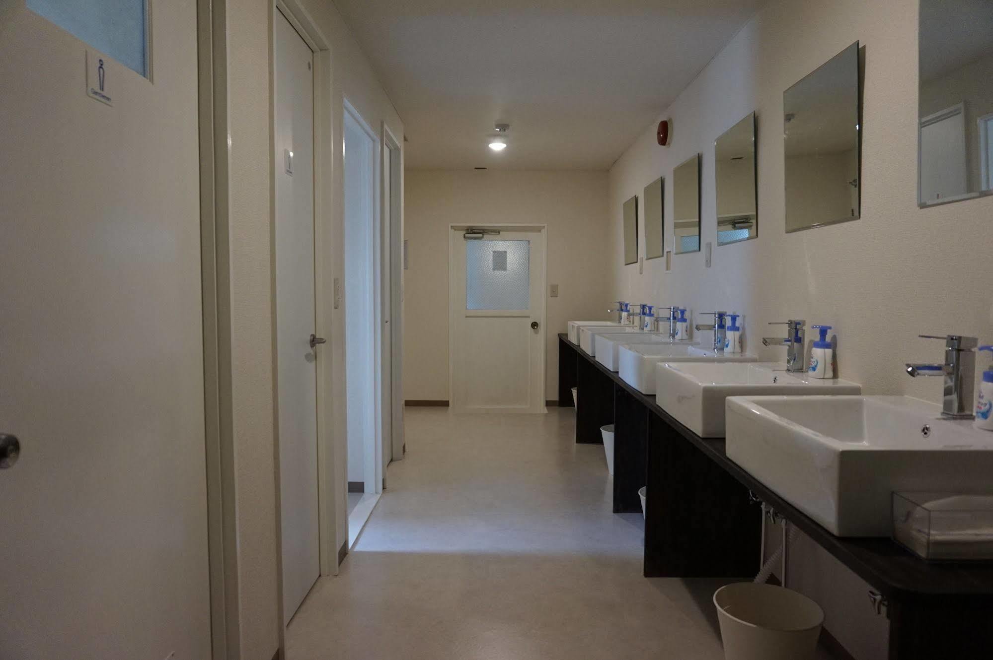 Uni Hostel Осака Екстер'єр фото