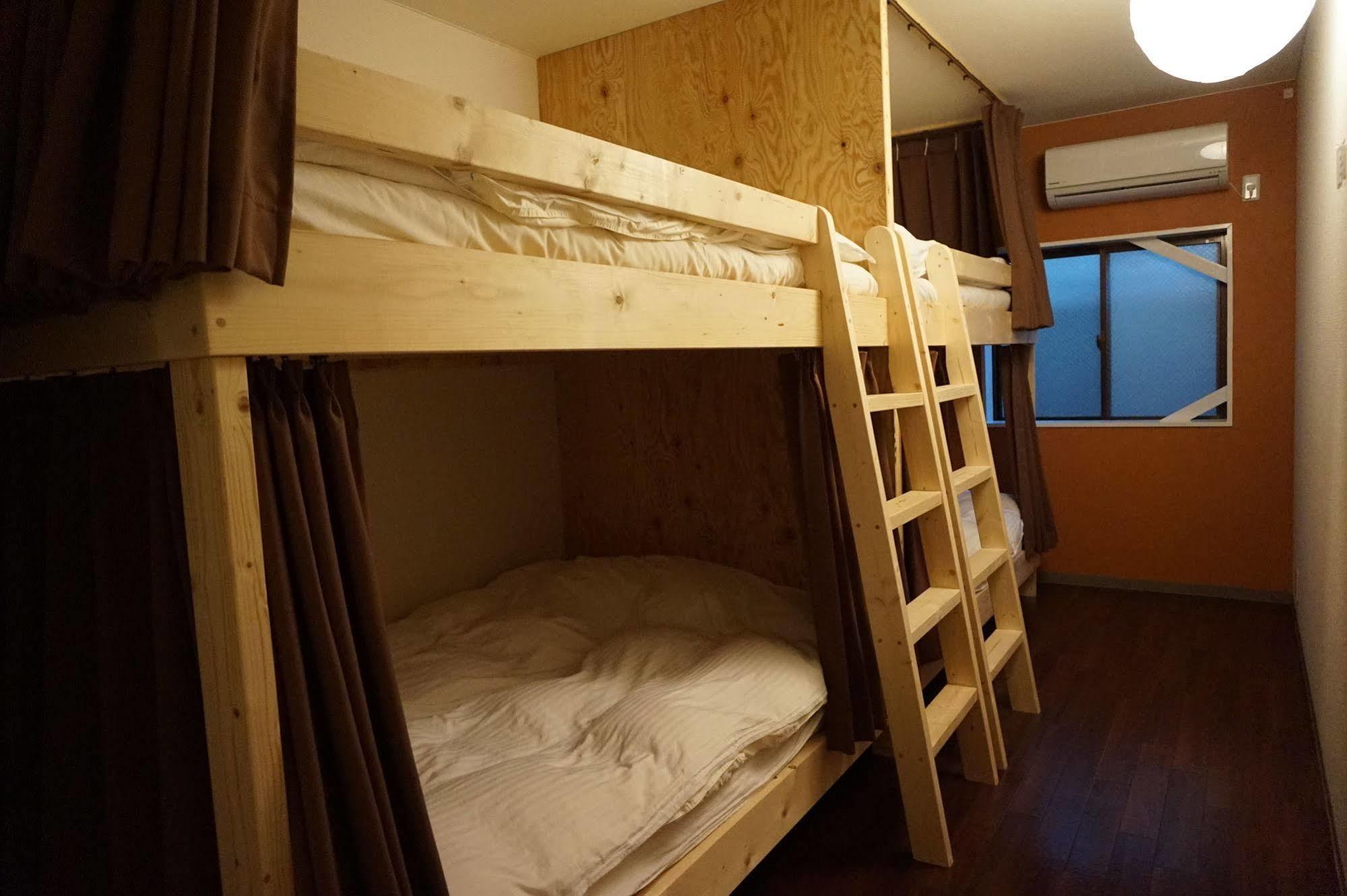 Uni Hostel Осака Екстер'єр фото